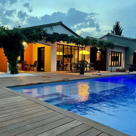 Paradis & *